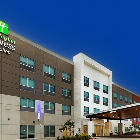 Holiday Inn Express & Suites - Stafford Nw - Sugar Land By Ihg Exterior foto